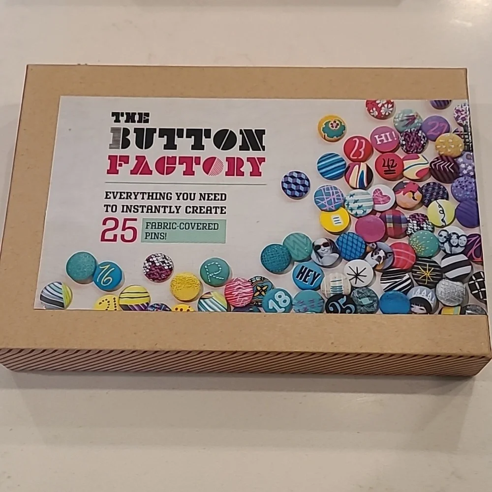 The Button Factory Fabric Pin Craft Box